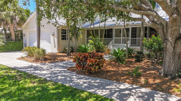 Property Photo:  304 Tortuga Drive  FL 34275 
