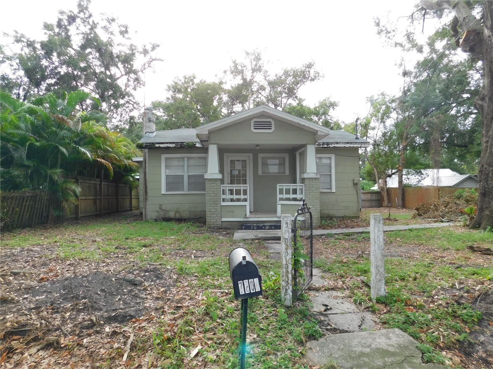 Property Photo: 7204 N 11th Street FL 33604