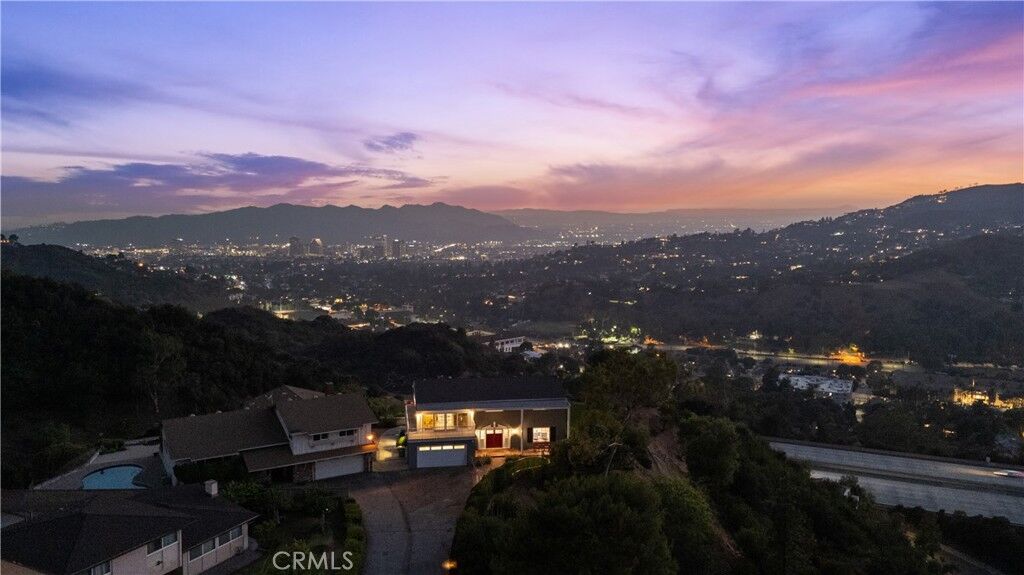 Property Photo:  1601 Virden Drive  CA 91208 