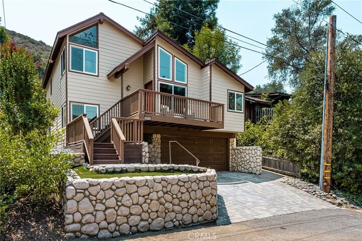 Property Photo:  28932 Kommers Lane  CA 92676 