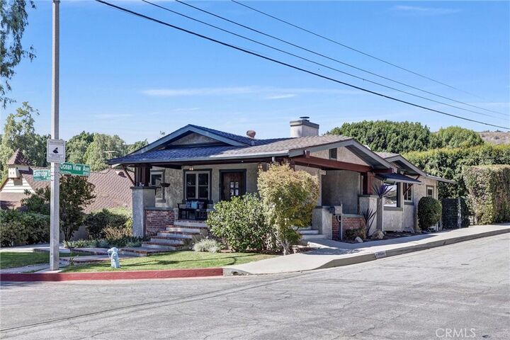 Property Photo:  8123 Ocean View Avenue  CA 90602 