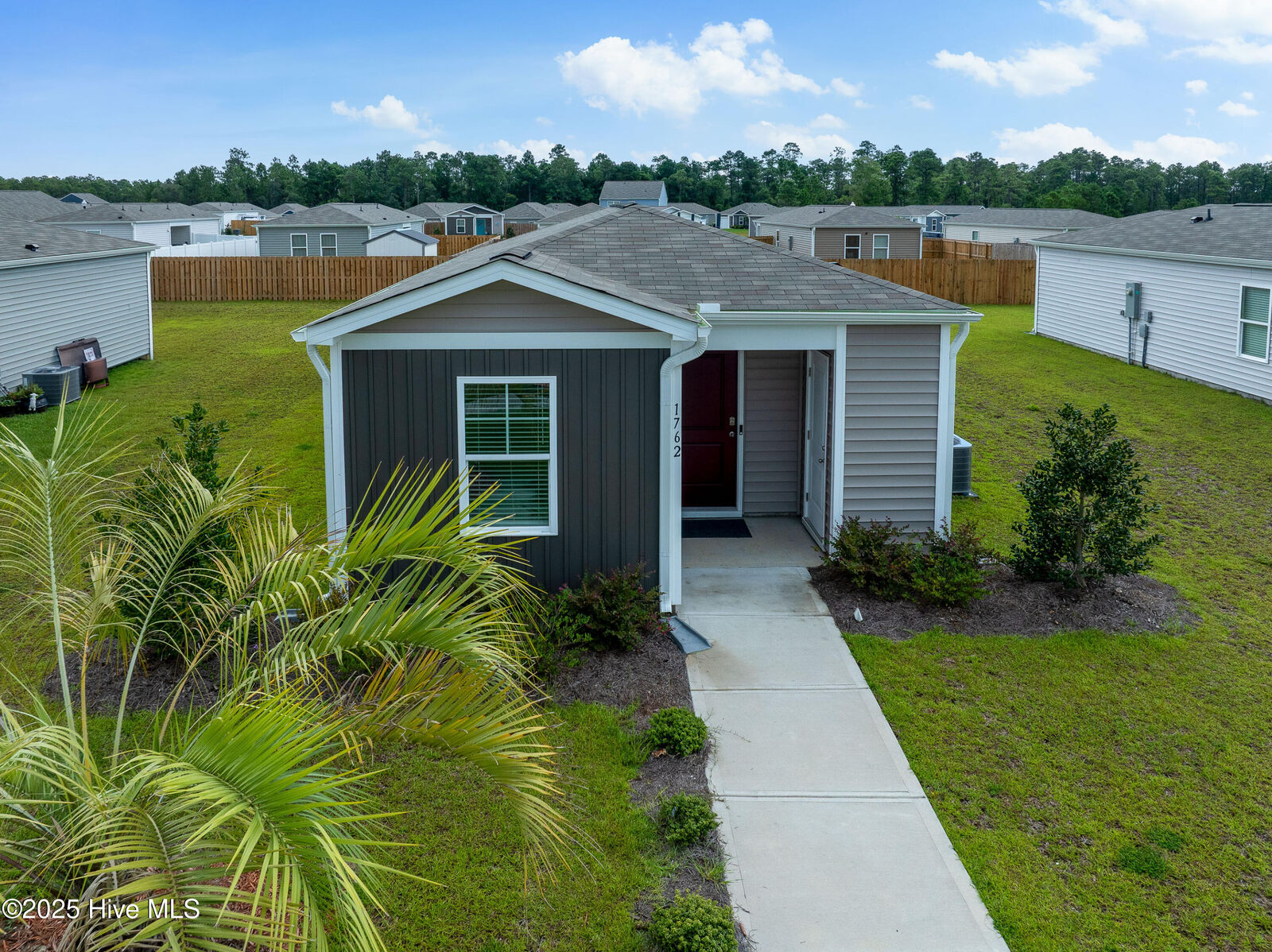 Property Photo:  1762 Penelton Court SE  NC 28422 