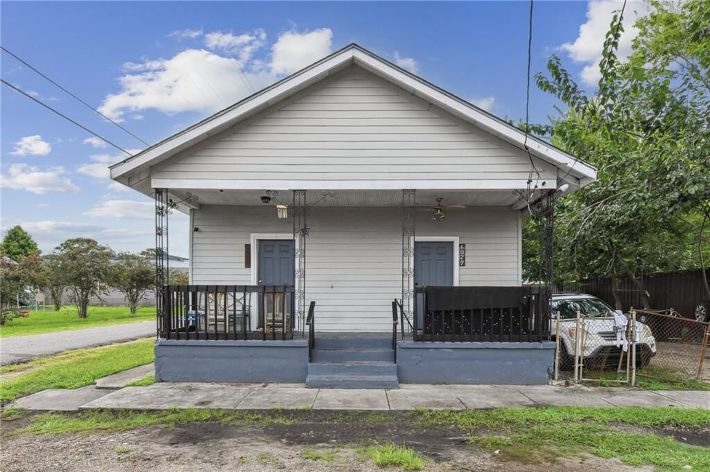 Property Photo: 4029 31 Iroquois Street LA 70126