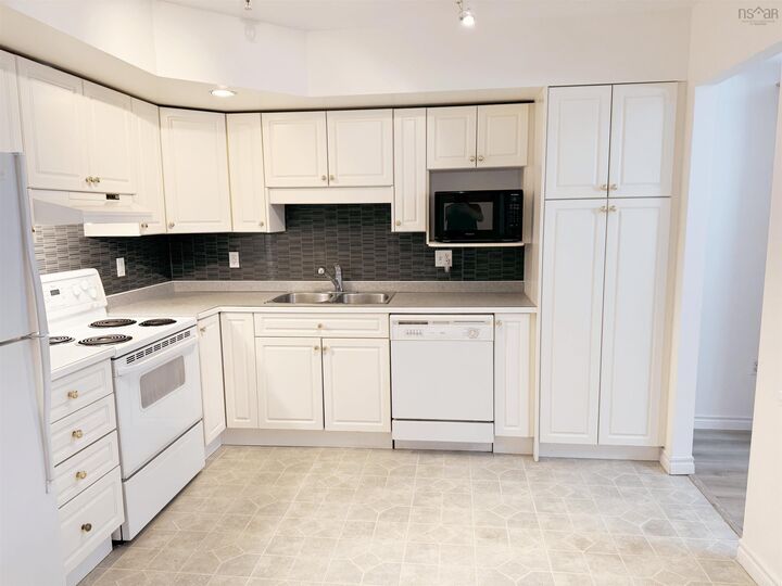 Property Photo: 507 1041 Wellington Street NS B3H 4P5