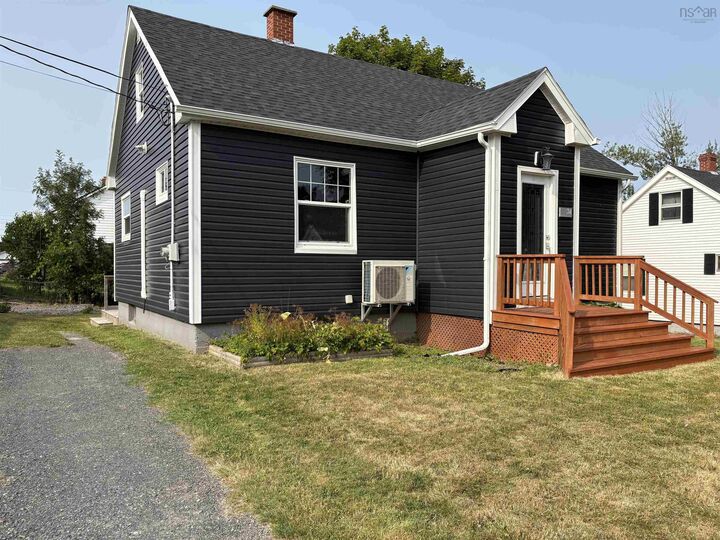 Property Photo:  34 Belmont Avenue  NS B0K 1S0 