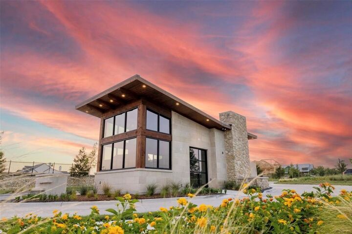Property Photo: 4608 Chablis Drive TX 76126