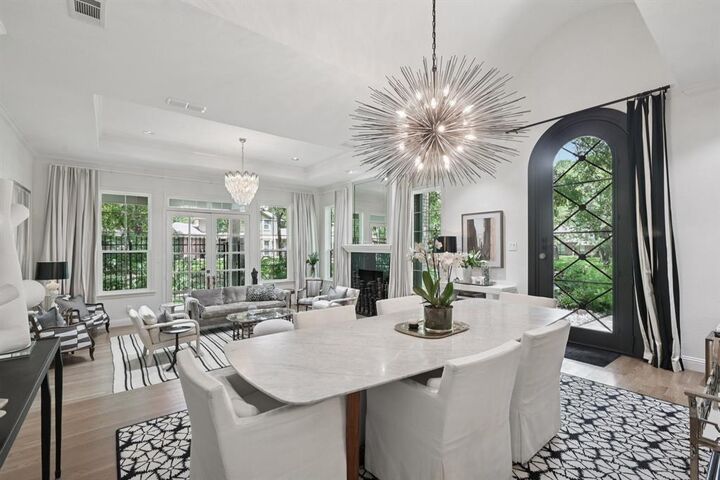 Property Photo: 1747 Crescent Lane TX 75137