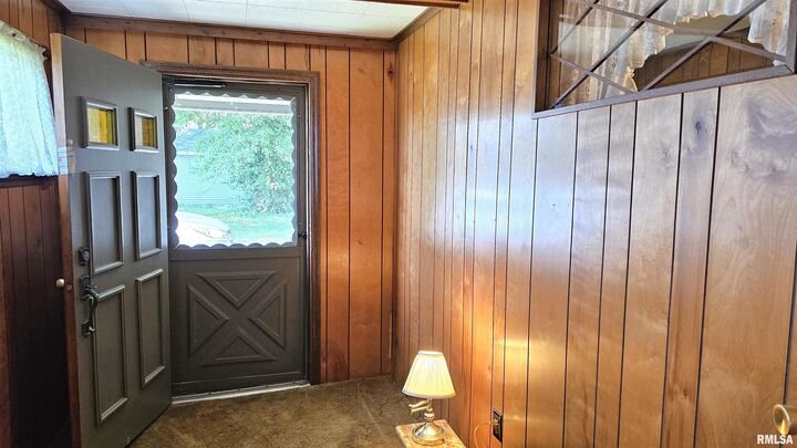 Property Photo: 110 W 7th Street IL 62951
