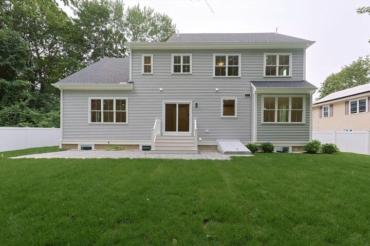 Property Photo:  11 Porter Road  MA 01760 