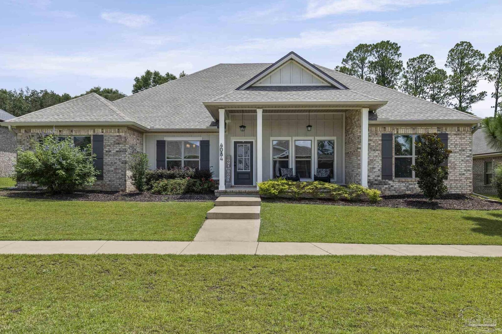 Property Photo:  4084 Blue Hillside Ln  FL 32583 