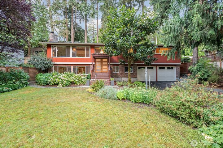 Property Photo: 2705 107th Ave SE Avenue SE WA 98004