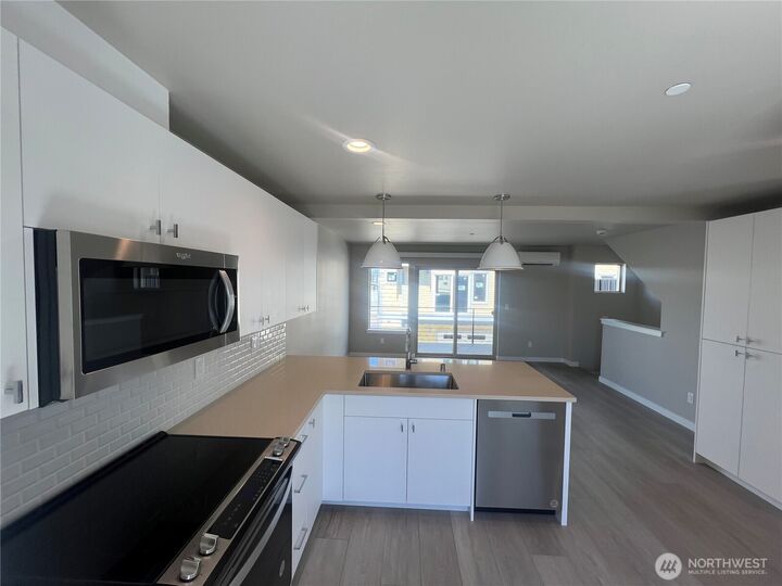Property Photo:  684 (Lot 17) W Kline Road  WA 98226 