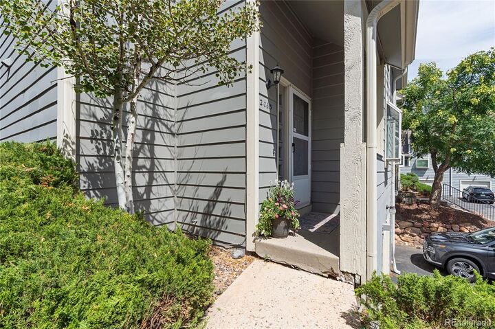 Property Photo: 2063 S Worchester Way CO 80014