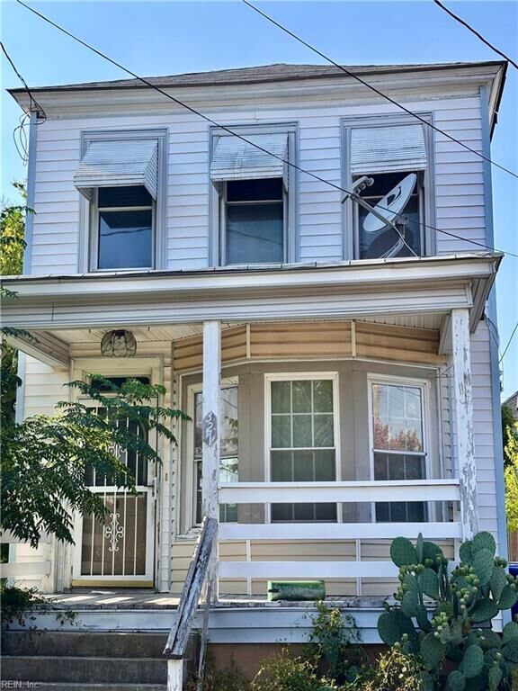 327 48th St  Newport News VA 23607 photo