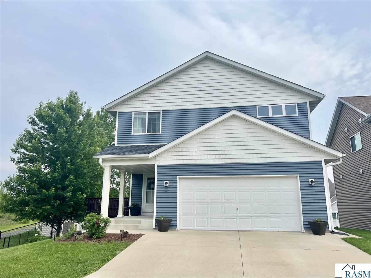 Property Photo: 27 Benson Trail MN 56003