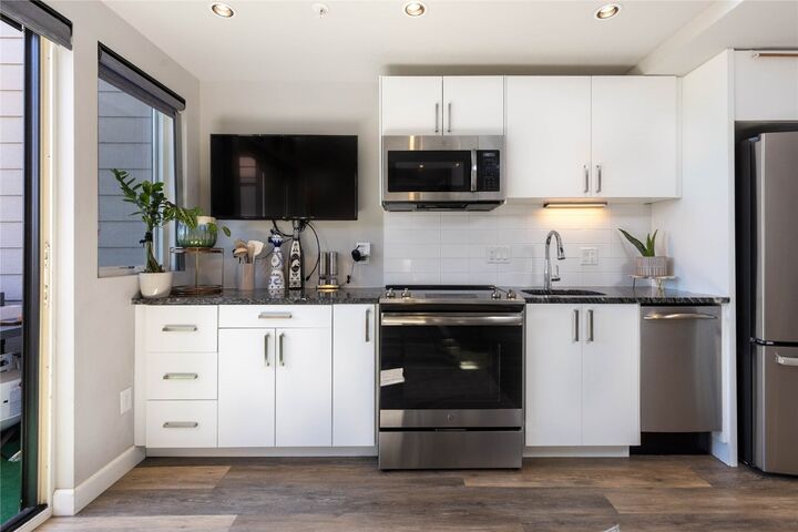 Property Photo:  100 Basecamp Way 215  CO 80443 