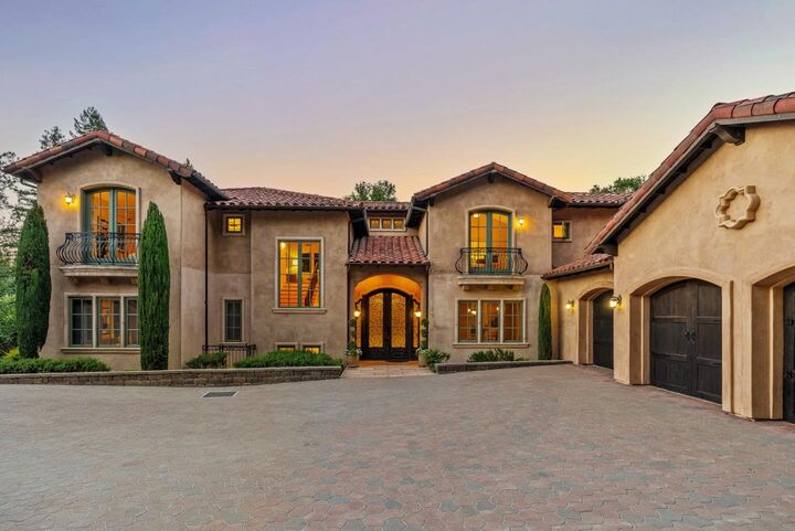11860 Francemont Drive  Los Altos Hills CA 94022 photo
