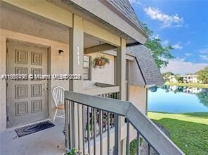 Property Photo: 3633 NW 94th Ave 7G FL 33351