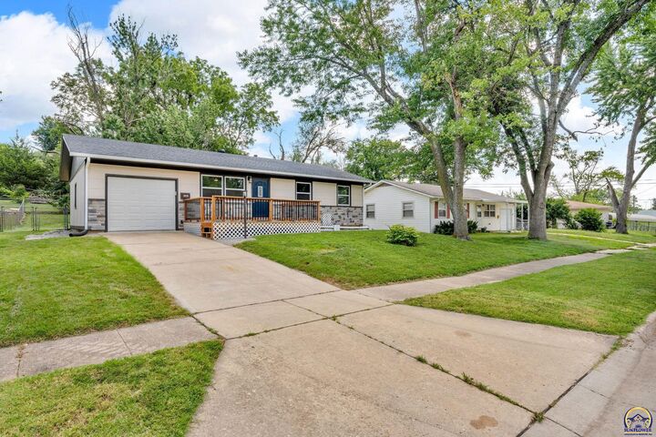 3620 SE Pennsylvania Ave  Topeka KS 66605 photo