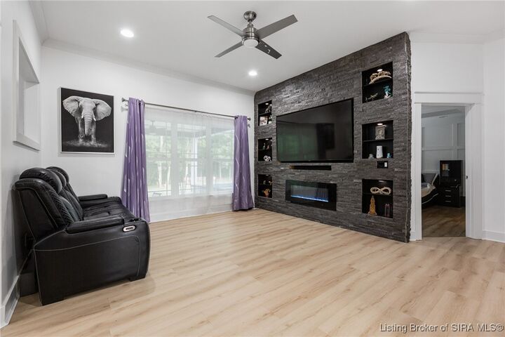 Property Photo: 6624 Sunset Loop IN 47111