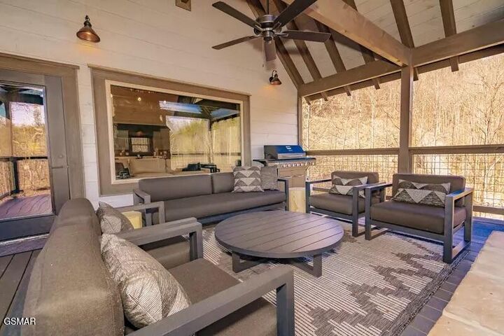 Property Photo:  923 Pine Valley Way  TN 37862 
