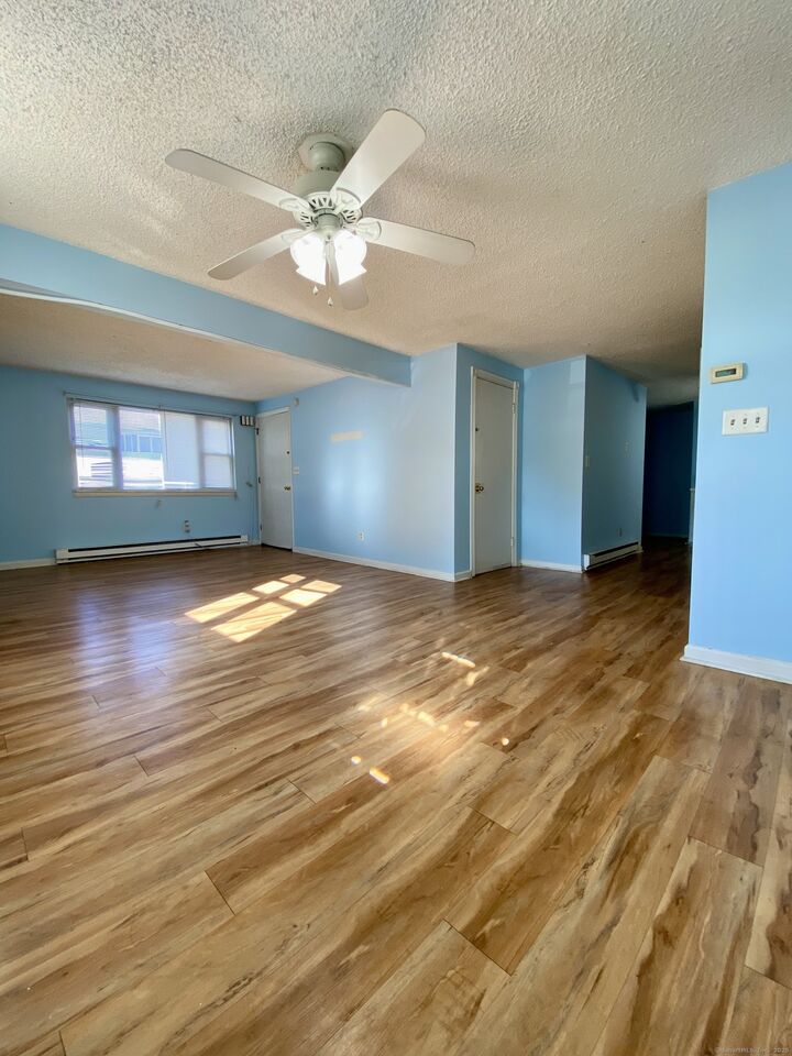 Property Photo: 466 Middletown Avenue Apt 23 CT 06513