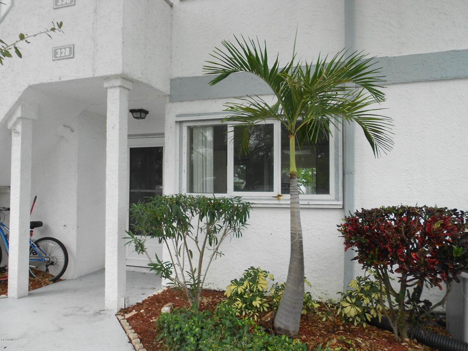 Property Photo: 328 Beach Park Lane FL 32920