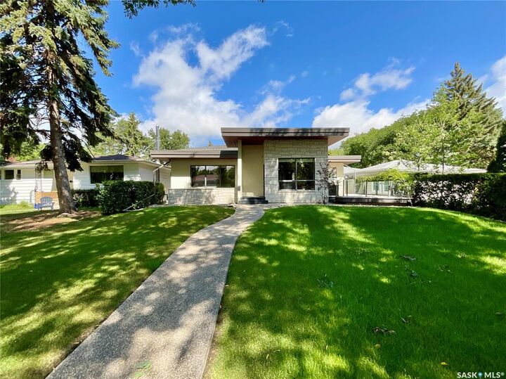 Property Photo: 3006 Whitmore Avenue SK S4S 1B8
