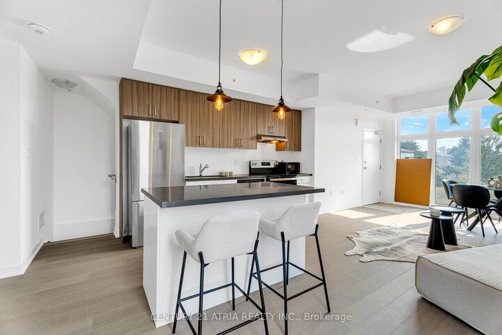 Property Photo:  184 Angus Drive 8  ON L1S 0G5 