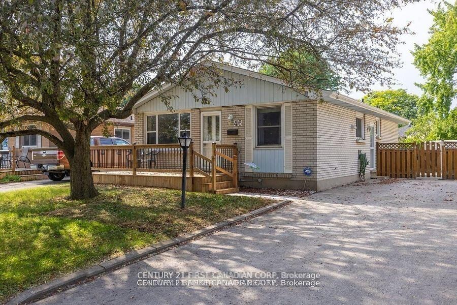 Photo de la propriété: 46 Wellesley Crescent ON N5V 1J7