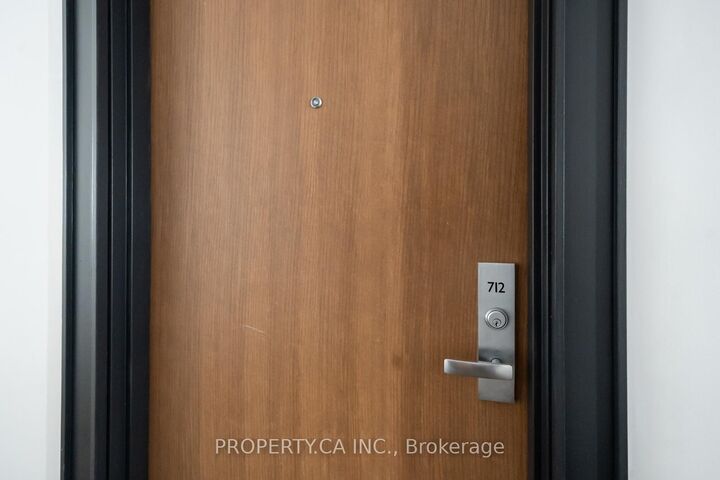 Property Photo: 783 Bathurst Street 712 ON M5S 0A8