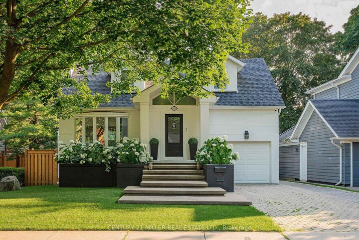 Photo de la propriété: 268 Douglas Avenue ON L6J 3S4