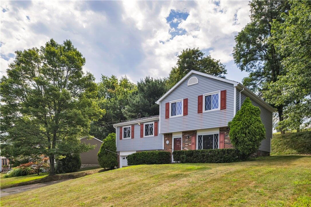 Property Photo:  18 Bock Lane  PA 15005 