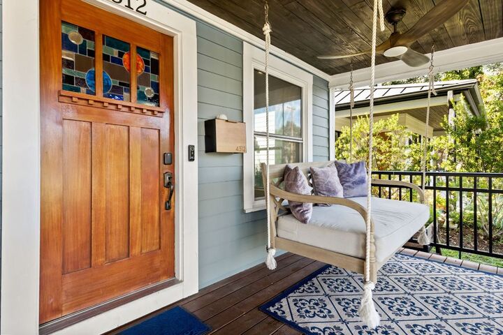 Property Photo: 4312 Rosedale Avenue TX 78756