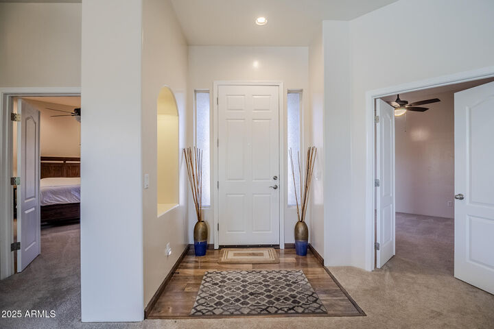Property Photo:  571 S Valle Escondido --  AZ 86325 