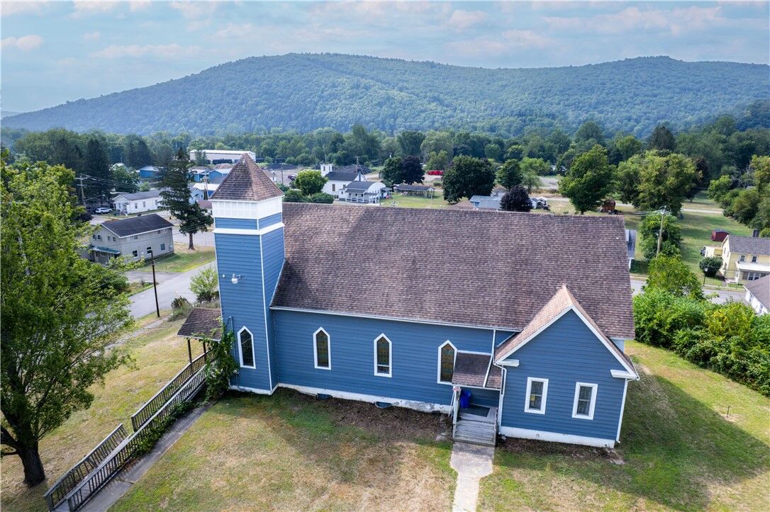 Property Photo:  10 Meads Creek Road  NY 14870 