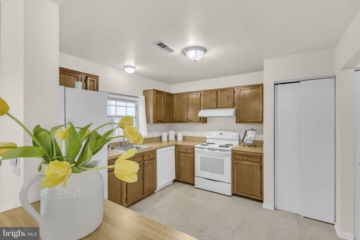 Property Photo: 3504 Easton Drive MD 20716