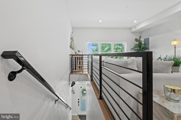 Property Photo: 1509 D Street NE 2 DC 20002