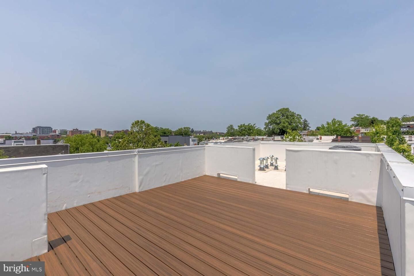 Property Photo: 1237 Oates Street NE B DC 20002