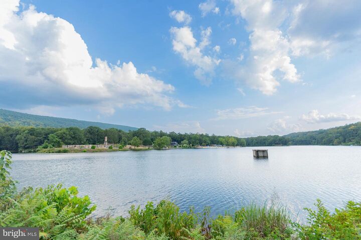 Property Photo: 271 Moonshine Lane WV 25425