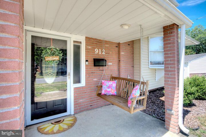 Property Photo:  912 Cornwall Terrace  NJ 08012 