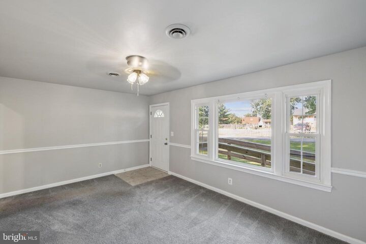 Property Photo: 200 Pender Street VA 22408