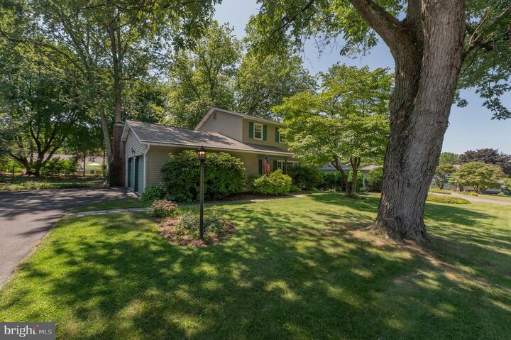 1026 N 7th Street  Emmaus PA 18049 photo