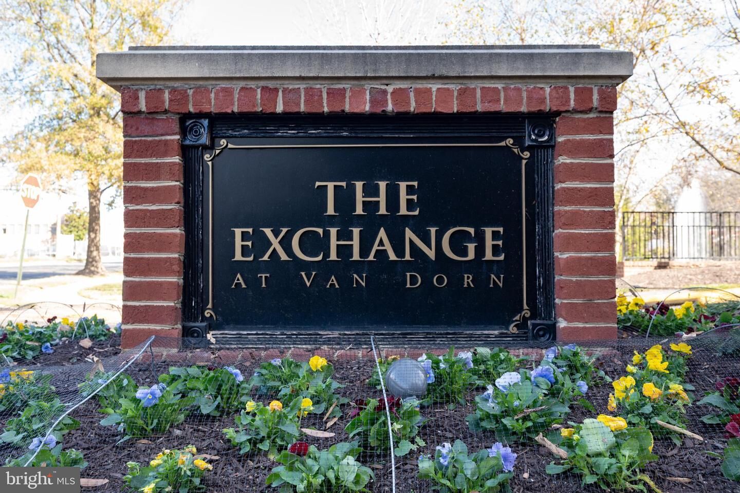 Property Photo:  4860 Eisenhower Avenue 286  VA 22304 