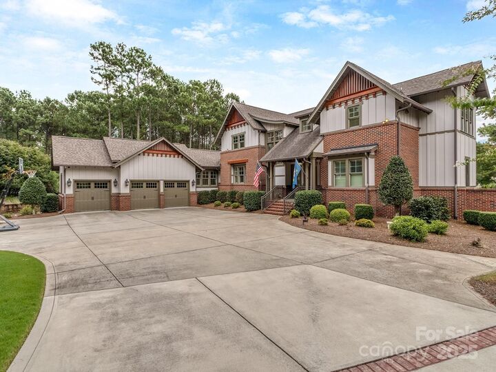Property Photo: 18321 Rosapenny Road NC 28278