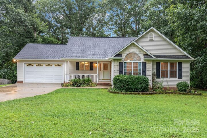 Property Photo:  4059 Stoney Creek Drive  NC 28092 