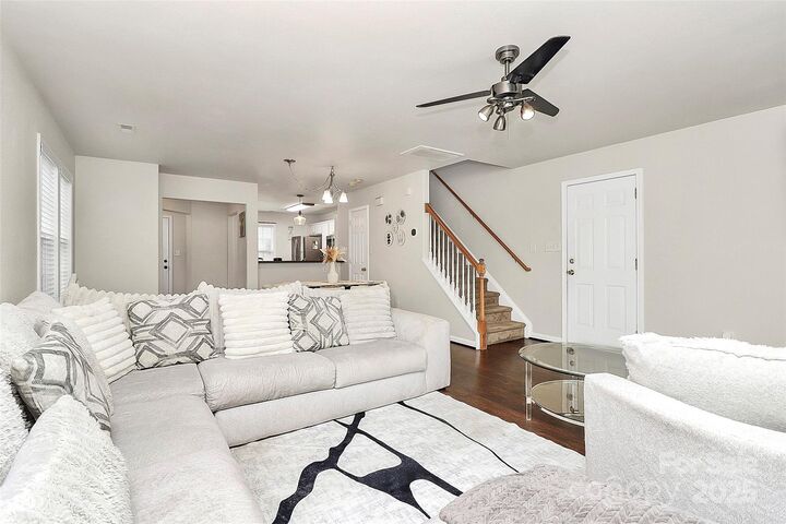Property Photo: 7707 Brisbane Court NC 28215