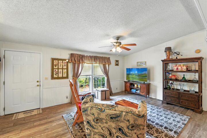 Property Photo:  2339 Laurel Lindale Road  OH 45157 