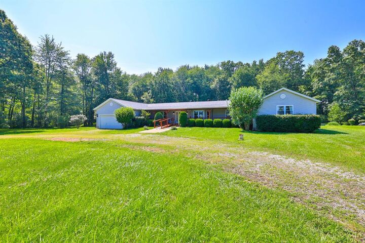 2710 Glady Road  Blanchester OH 45107 photo