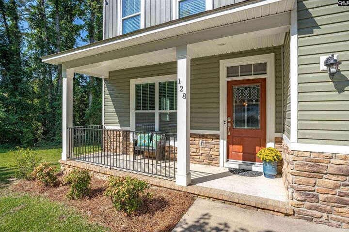 Property Photo: 128 Jamestowne Court SC 29072